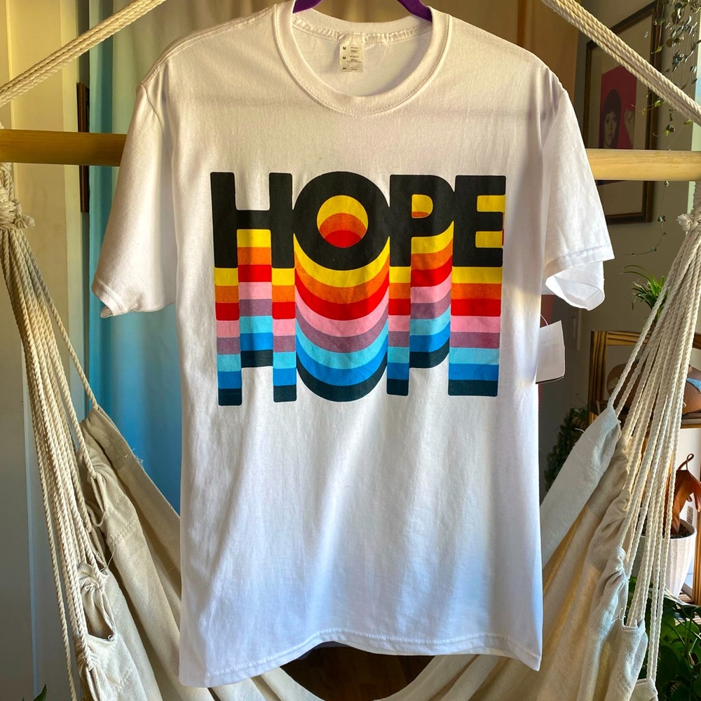 HOPE Casual Pride Tee Shirt | NWT | White Rainbow Unisex | 100% Cotton | Men M